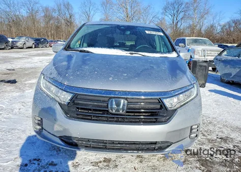 2022 Honda Odyssey Exl z USA, uszkodzony, nr VIN 5FNRL6H78NB009279